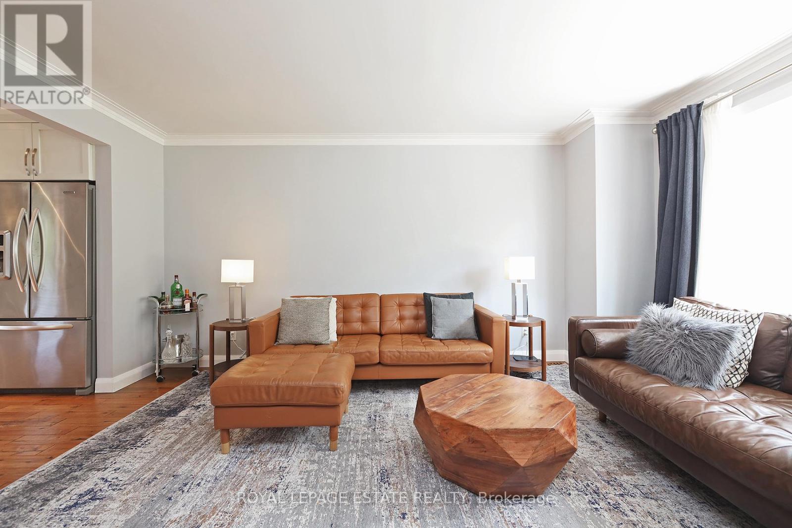 86 Midland Avenue, Toronto, Ontario  M1N 4A2 - Photo 5 - E12876674