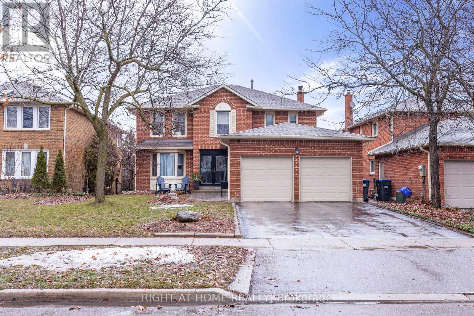 12 ESKER DRIVE, Brampton, Ontario