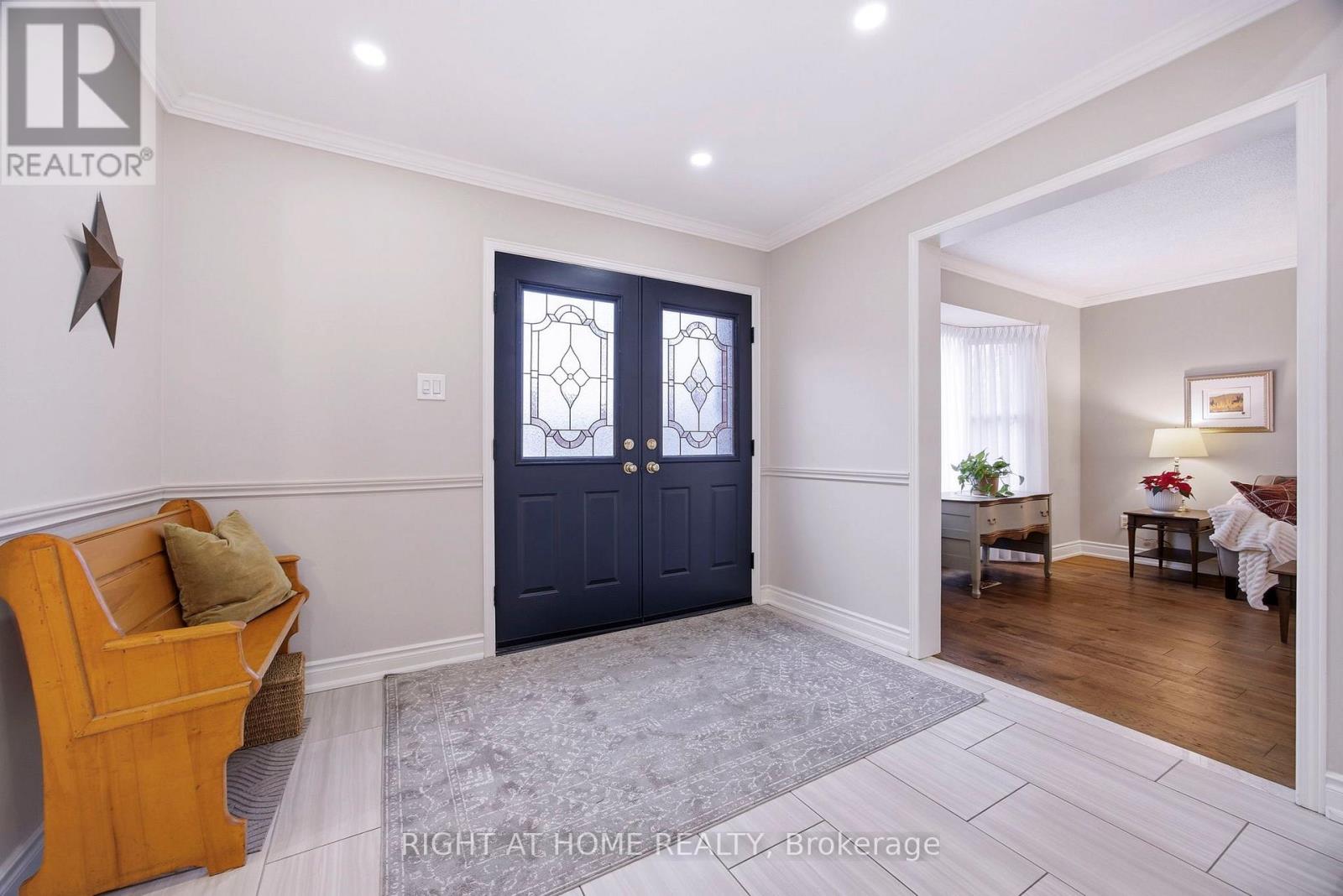 12 Esker Drive, Brampton, Ontario  L6Z 3C5 - Photo 6 - W12874302