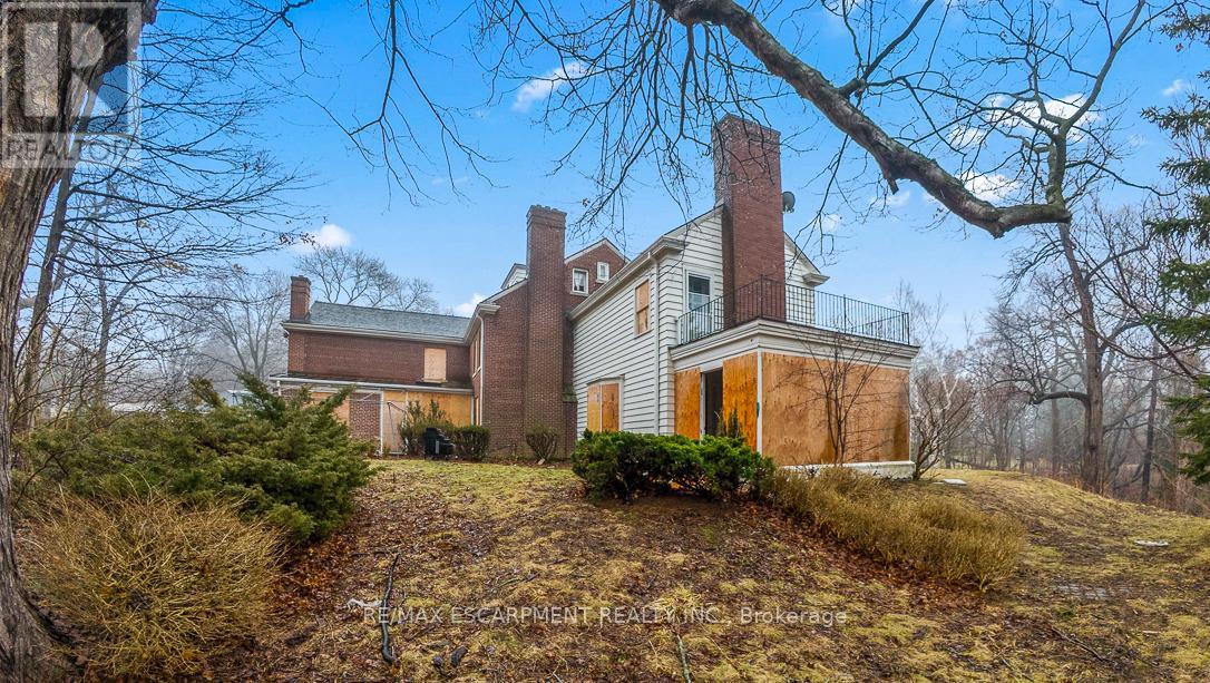 345 Mountain Brow Road, Hamilton, Ontario  L0R 2H7 - Photo 5 - X12873246