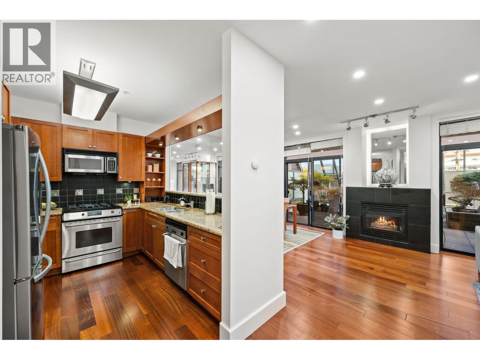 202 1750 W 2nd Avenue, Vancouver, British Columbia  V6J 1H6 - Photo 10 - R3093379