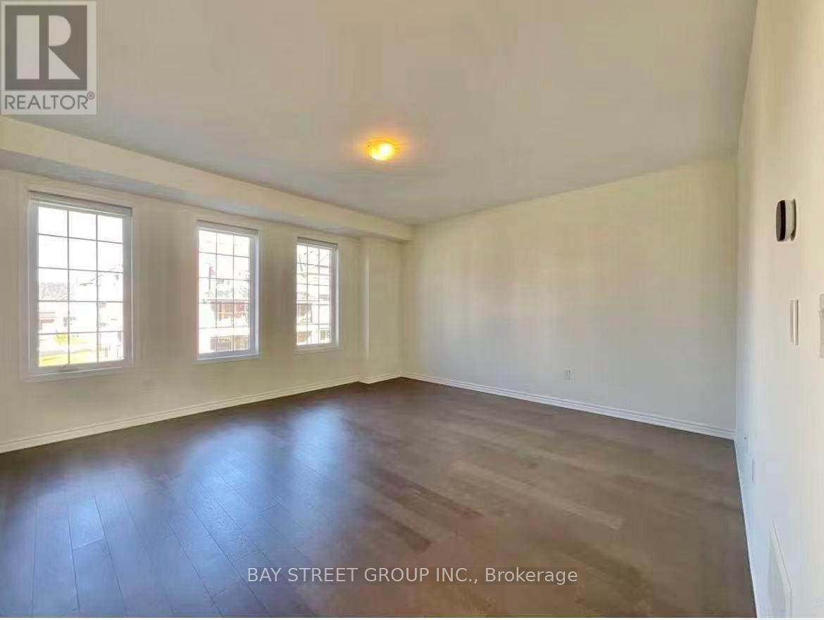 81 Casely Avenue, Richmond Hill, Ontario  L4S 0K2 - Photo 4 - N12876506