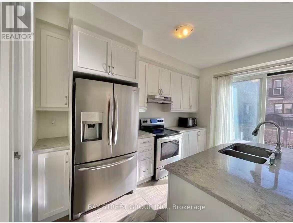 81 Casely Avenue, Richmond Hill, Ontario  L4S 0K2 - Photo 7 - N12876506