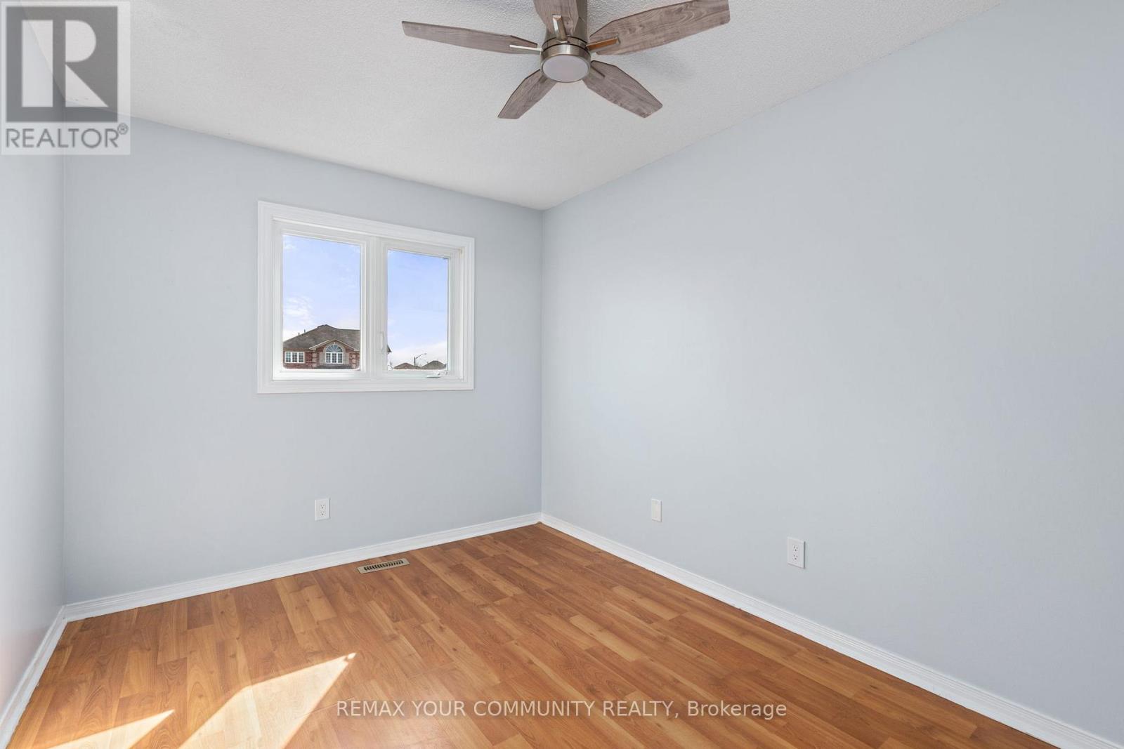 1245 Coleman Court, Innisfil, Ontario  L9S 1X4 - Photo 13 - N12876526