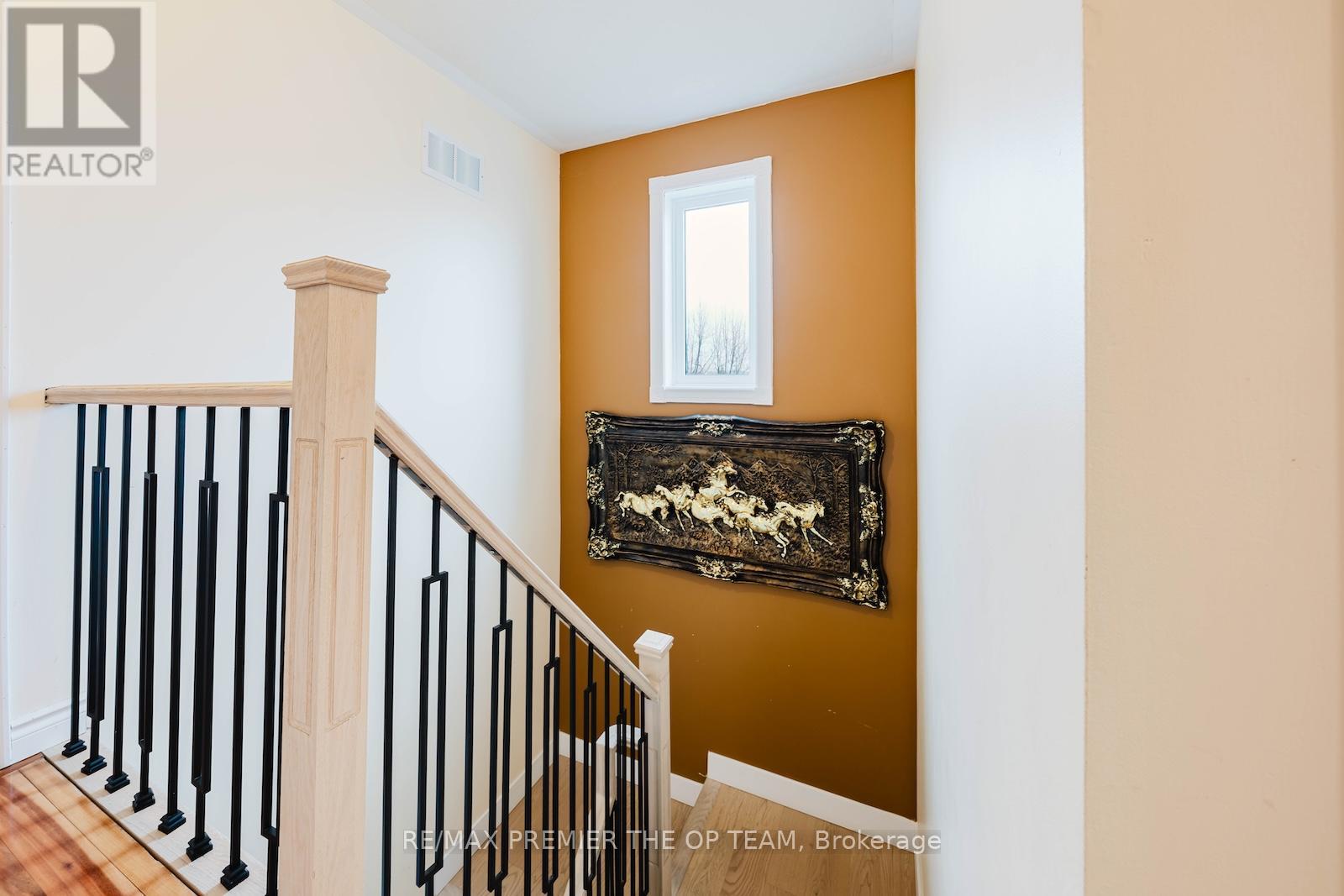 2 La Maria Lane, Vaughan, Ontario  L6A 3X2 - Photo 18 - N12876562