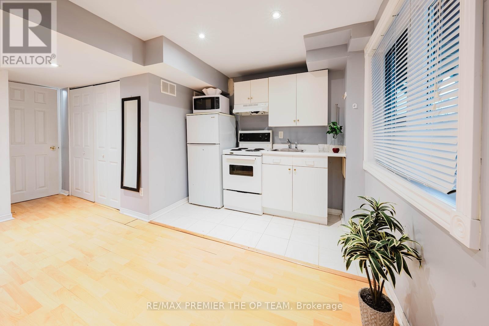 2 La Maria Lane, Vaughan, Ontario  L6A 3X2 - Photo 28 - N12876562