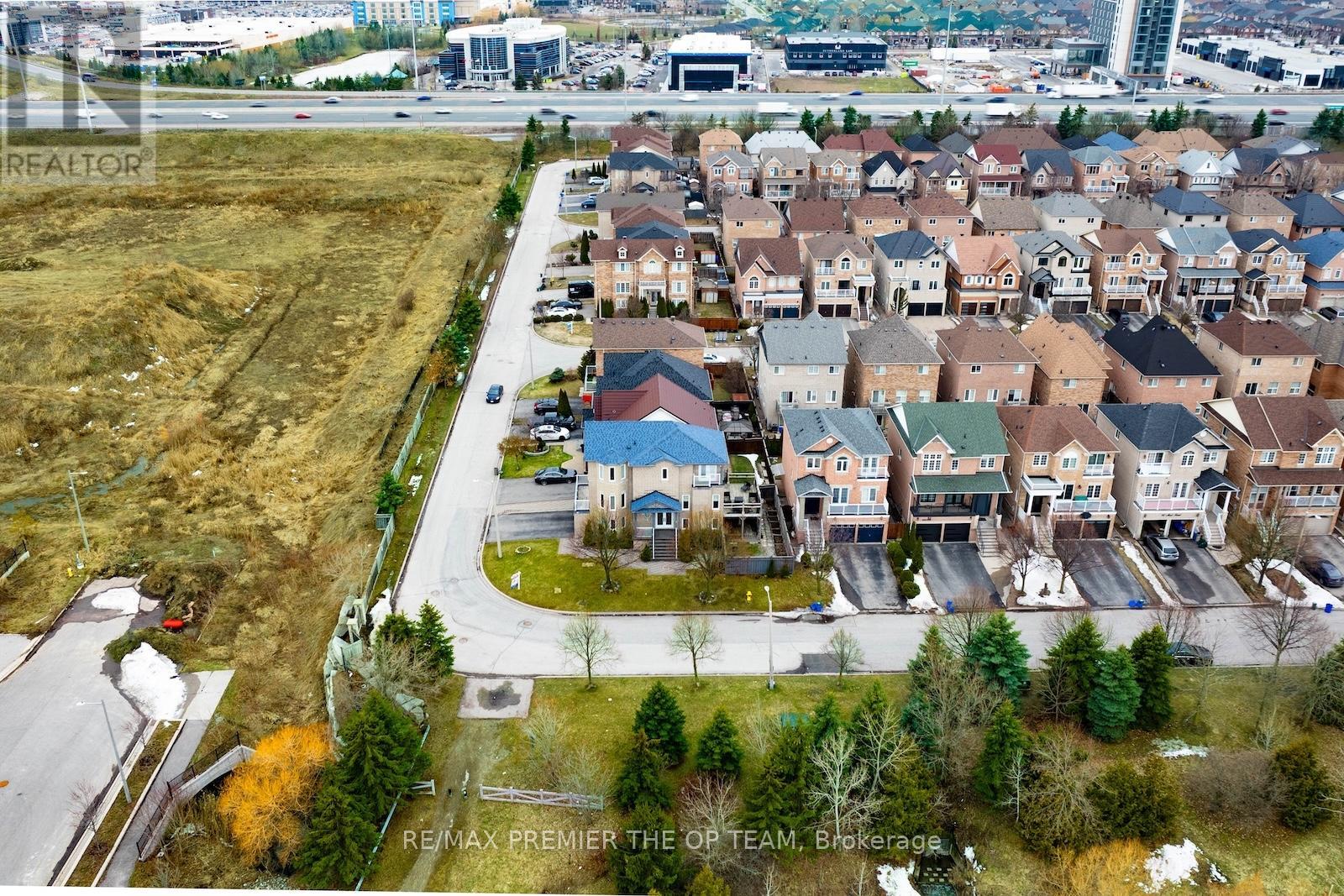 2 La Maria Lane, Vaughan, Ontario  L6A 3X2 - Photo 35 - N12876562