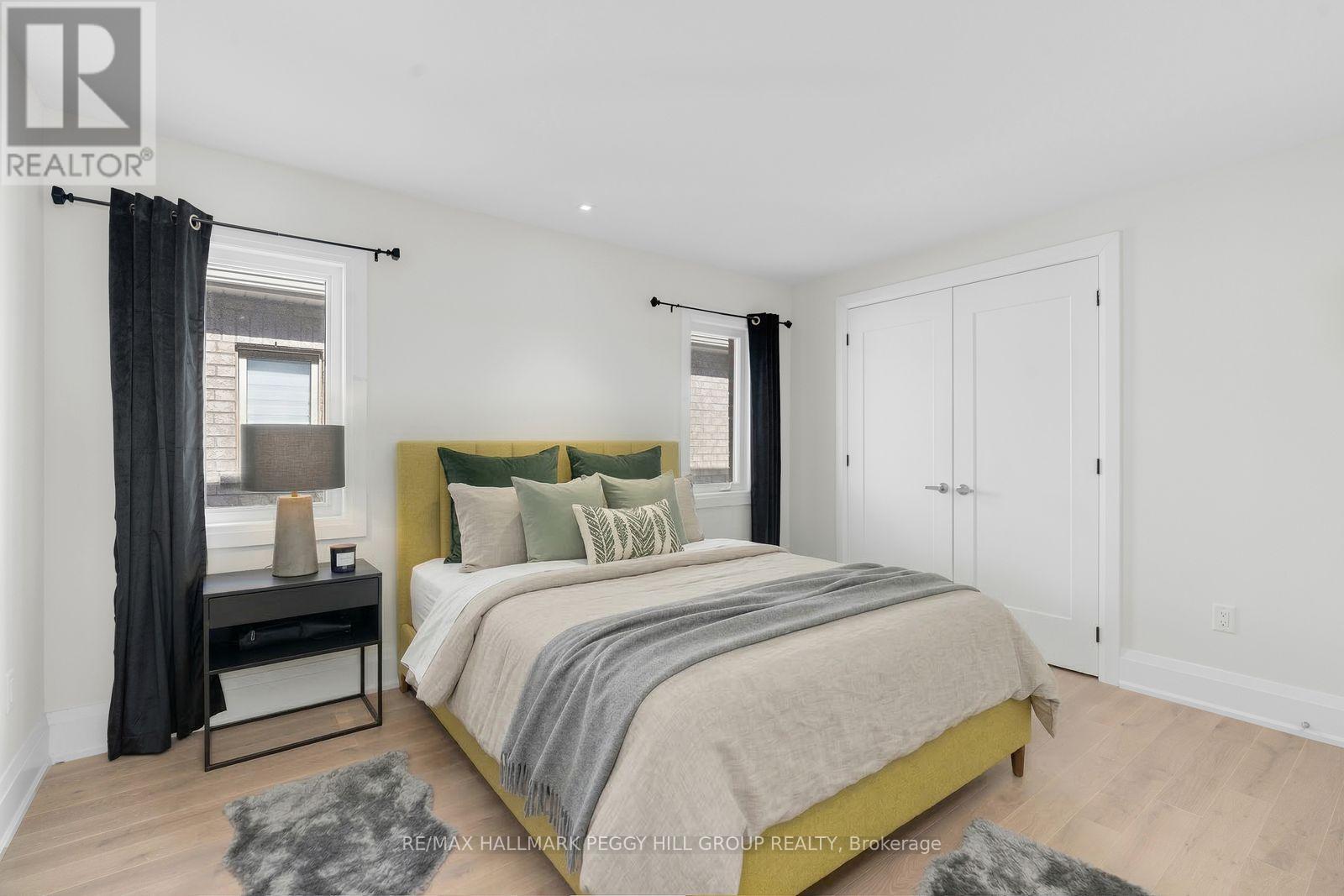 61 Strathgreen Lane, Georgina, Ontario  L4P 0J3 - Photo 16 - N12876602