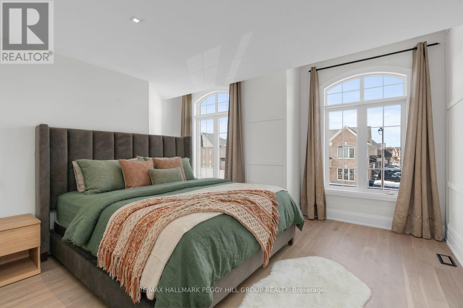 61 Strathgreen Lane, Georgina, Ontario  L4P 0J3 - Photo 17 - N12876602