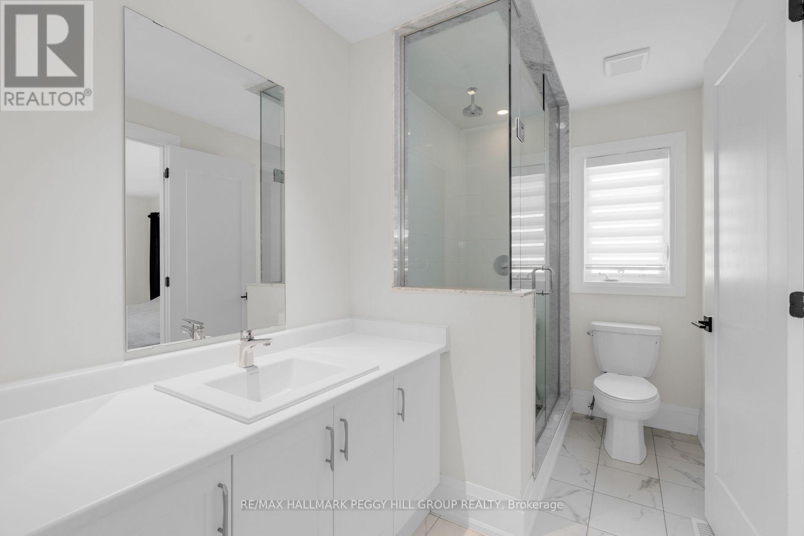 61 Strathgreen Lane, Georgina, Ontario  L4P 0J3 - Photo 18 - N12876602