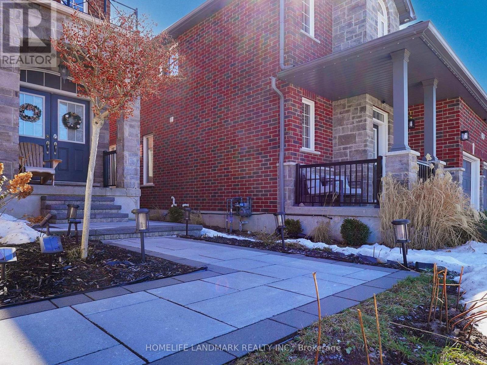 73 Graihawk Drive, Barrie, Ontario  L4N 6G7 - Photo 2 - S12876490