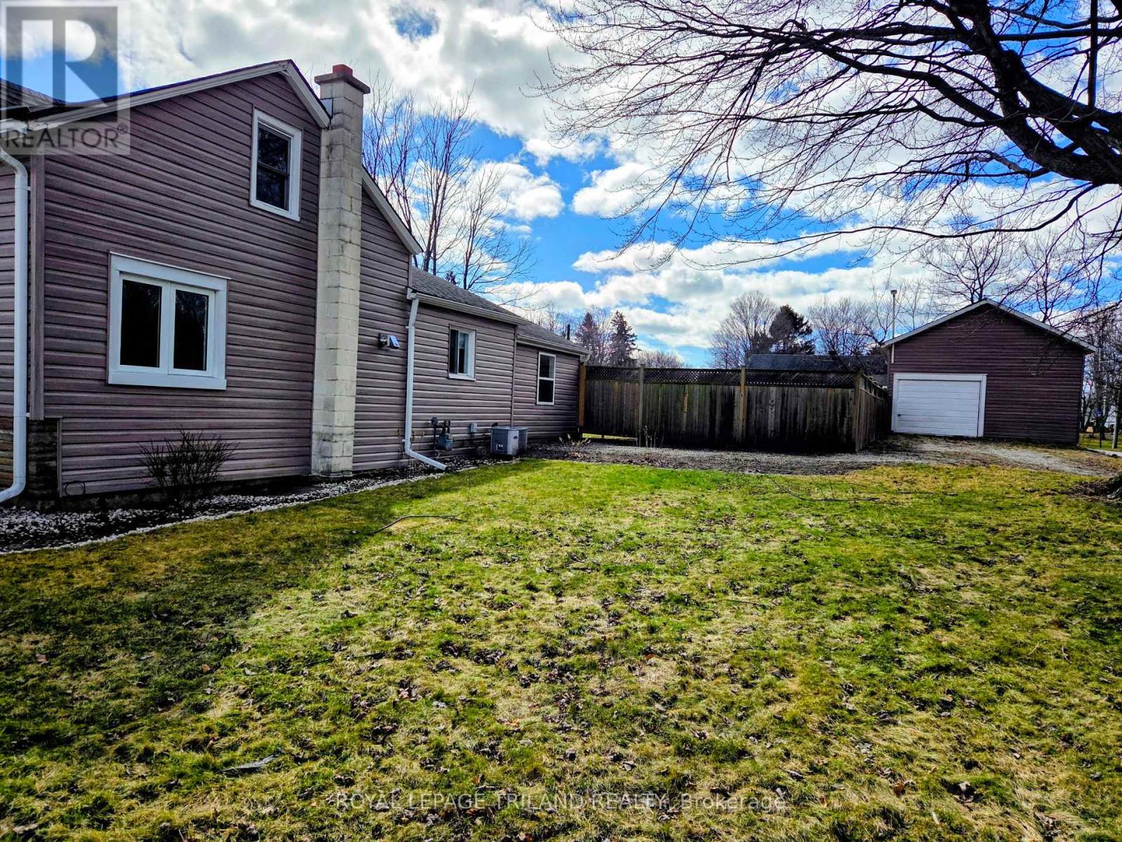 46309 Sparta Line, Central Elgin (Sparta), Ontario  N0L 2H0 - Photo 3 - X12770692