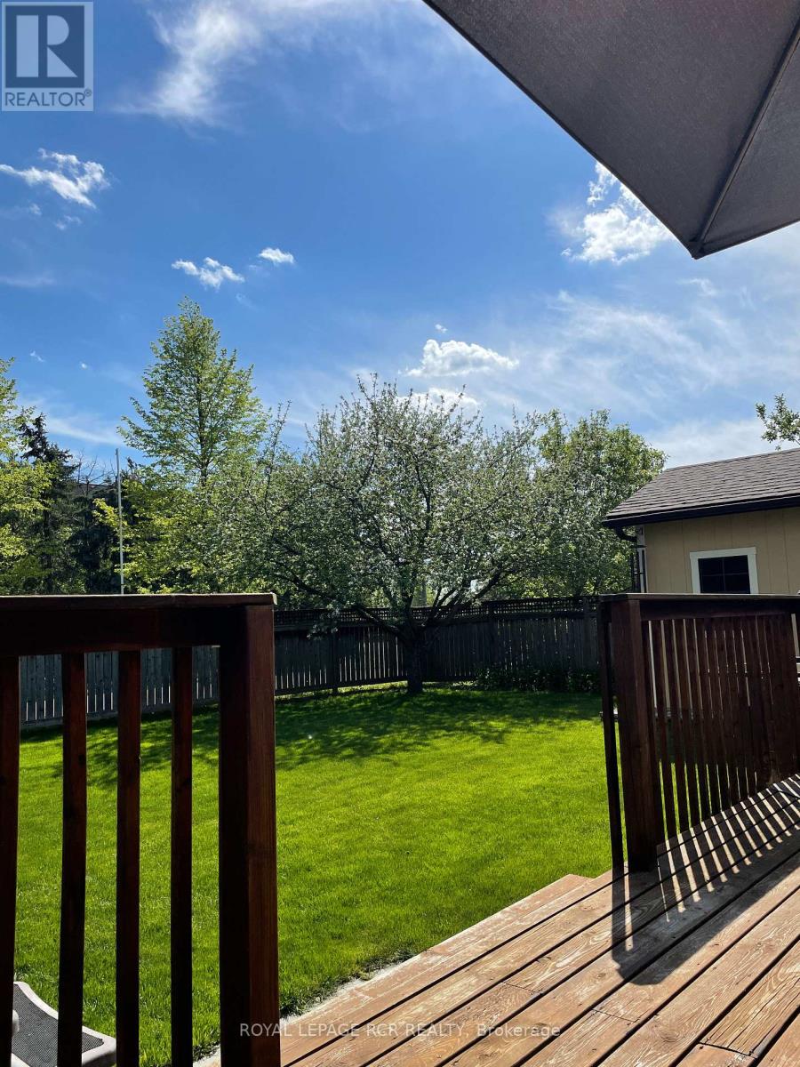 205 Martha Crescent, Caledon, Ontario  L7E 4X2 - Photo 30 - W12876492