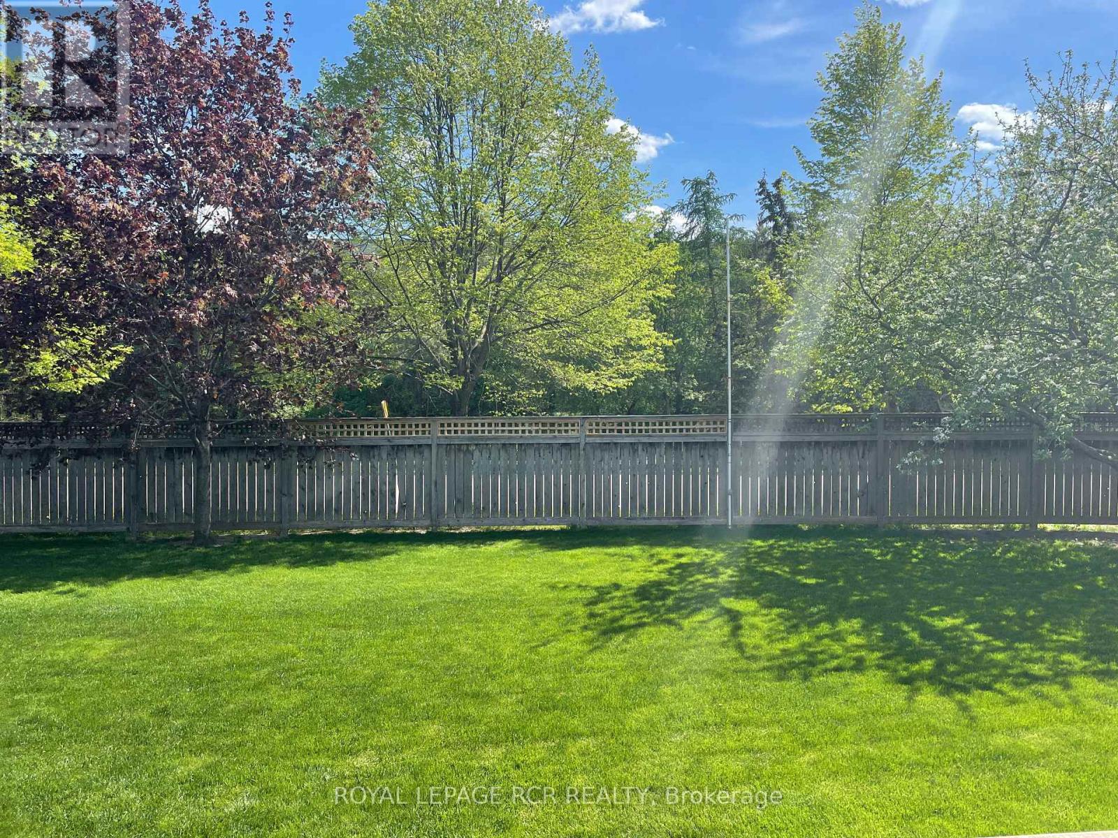 205 Martha Crescent, Caledon, Ontario  L7E 4X2 - Photo 32 - W12876492