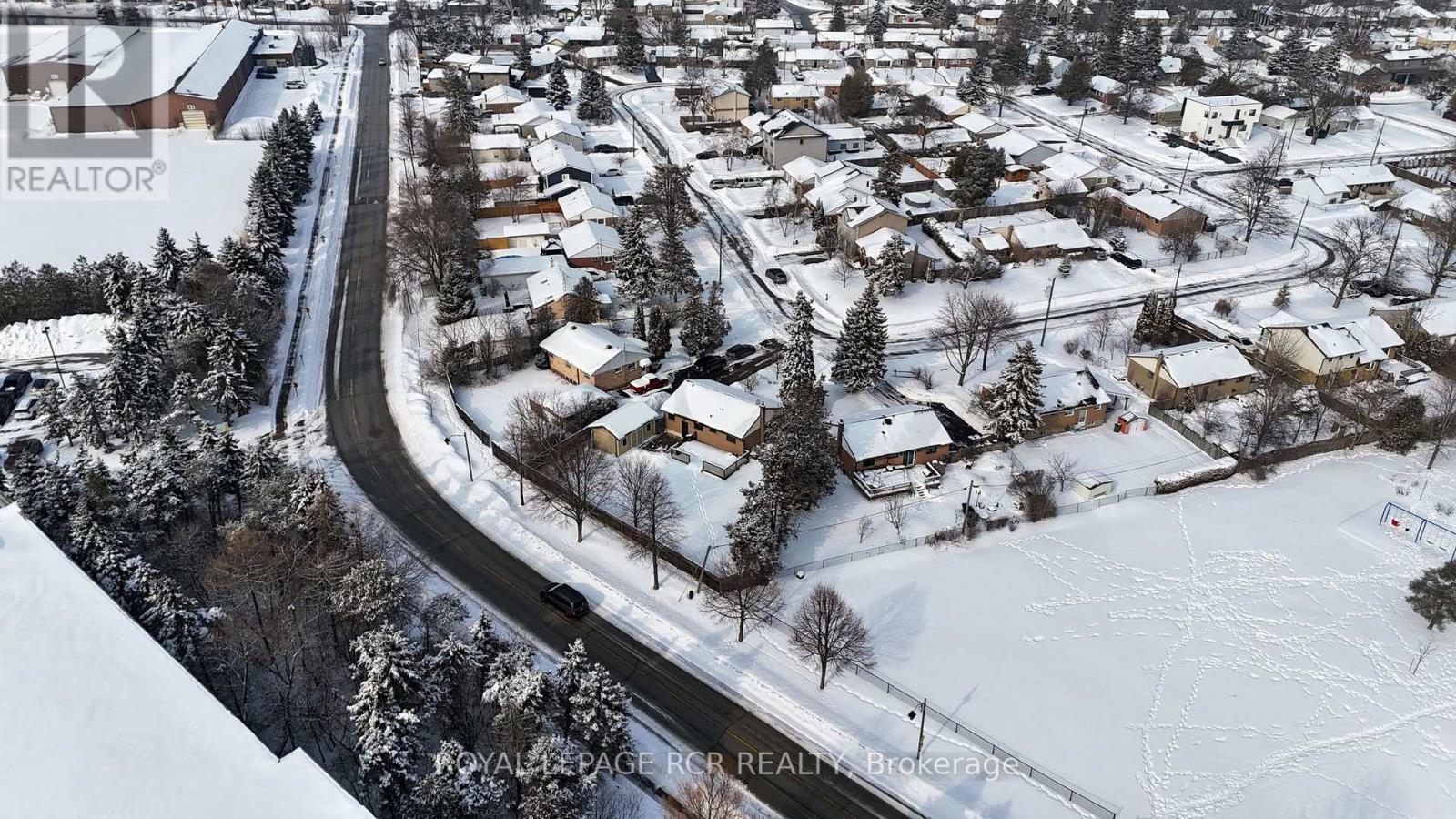 205 Martha Crescent, Caledon, Ontario  L7E 4X2 - Photo 40 - W12876492