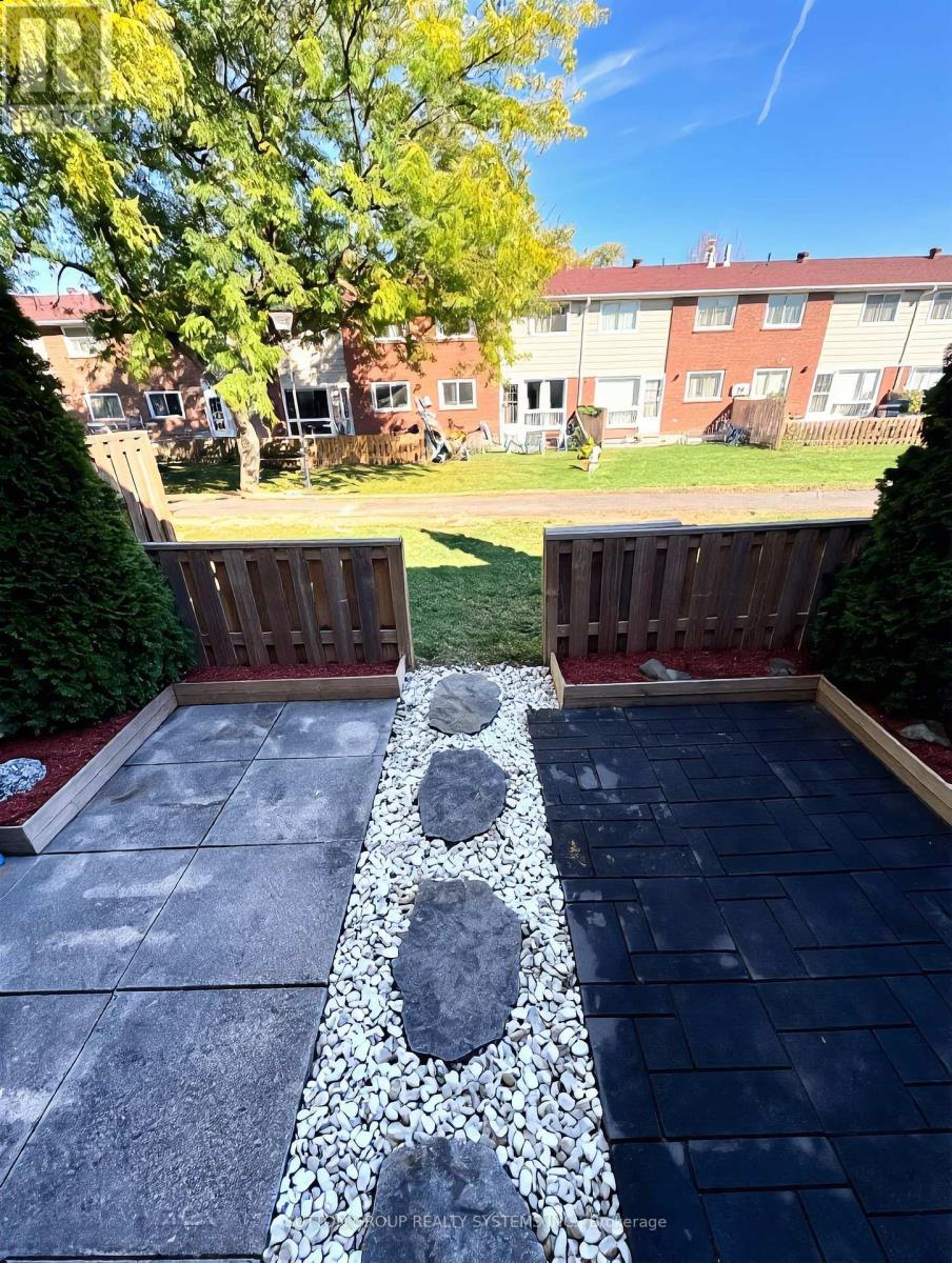 68 - 215 Mississauga Valley Boulevard, Mississauga, Ontario  L5A 1Y7 - Photo 21 - W12876512