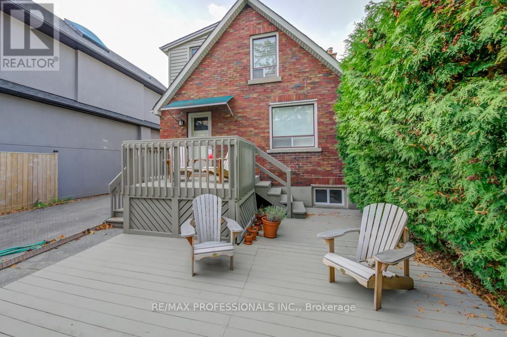 117 Grand Avenue, Toronto, Ontario  M8Y 2Z6 - Photo 20 - W12876534