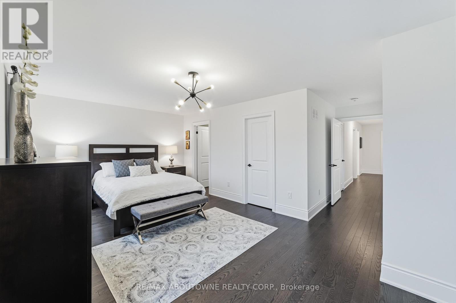 477 Parent Place, Milton, Ontario  L9E 1L2 - Photo 17 - W12876566