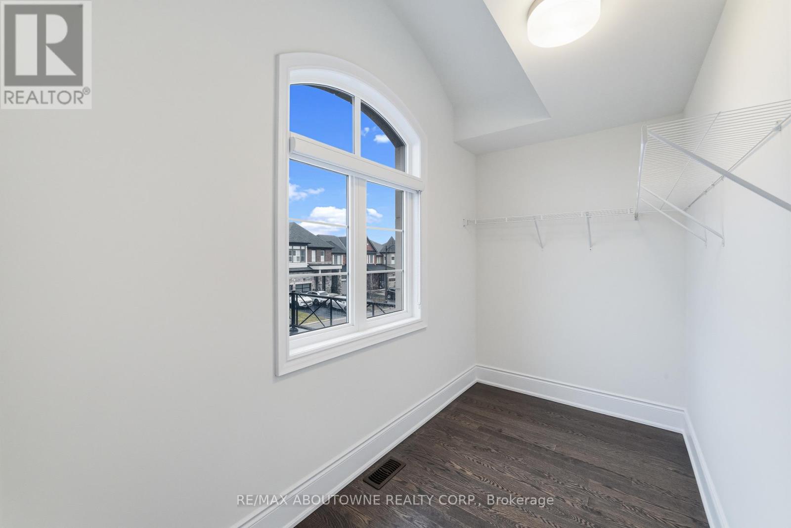 477 Parent Place, Milton, Ontario  L9E 1L2 - Photo 23 - W12876566