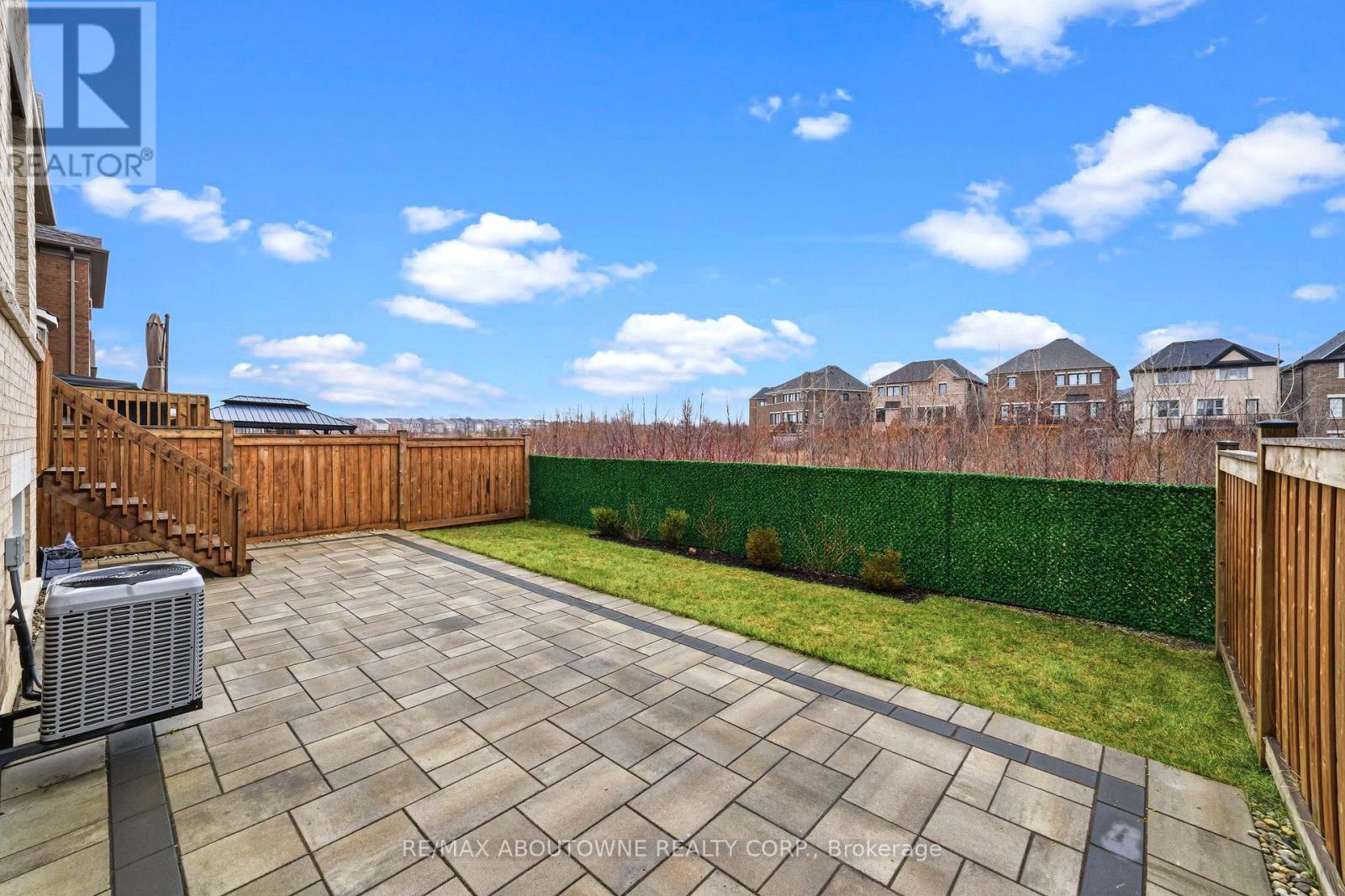 477 Parent Place, Milton, Ontario  L9E 1L2 - Photo 39 - W12876566