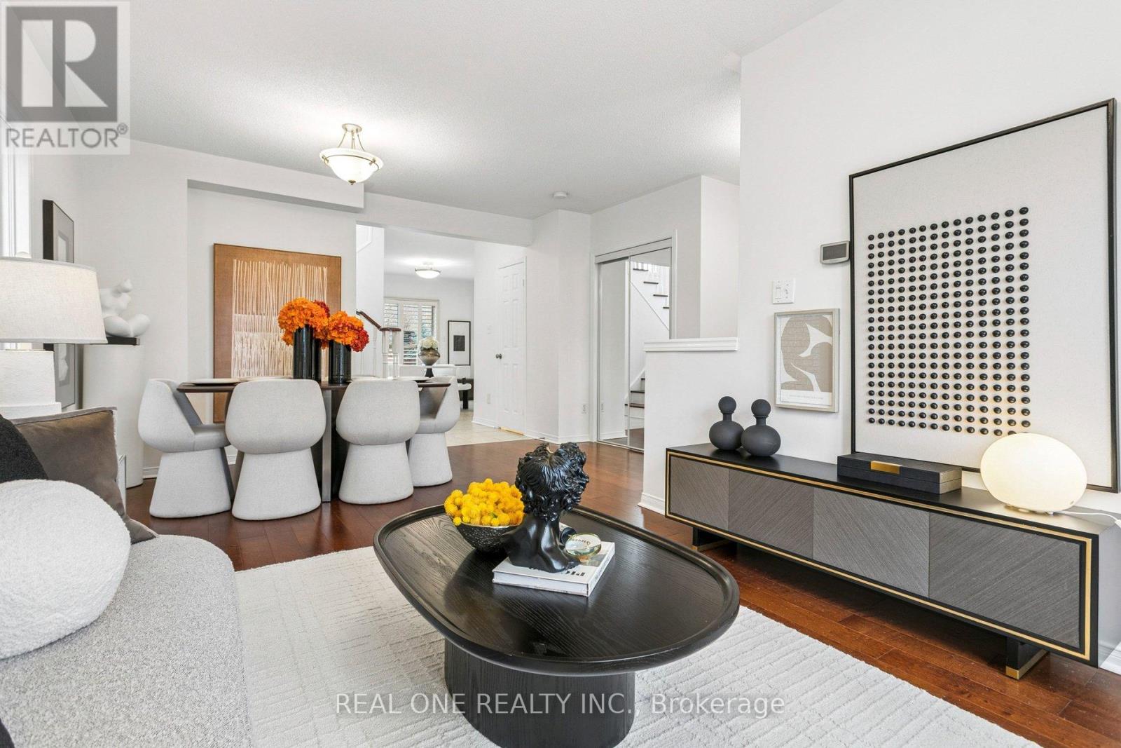 2262 Pell Crescent, Oakville, Ontario  L6M 3T6 - Photo 7 - W12876568