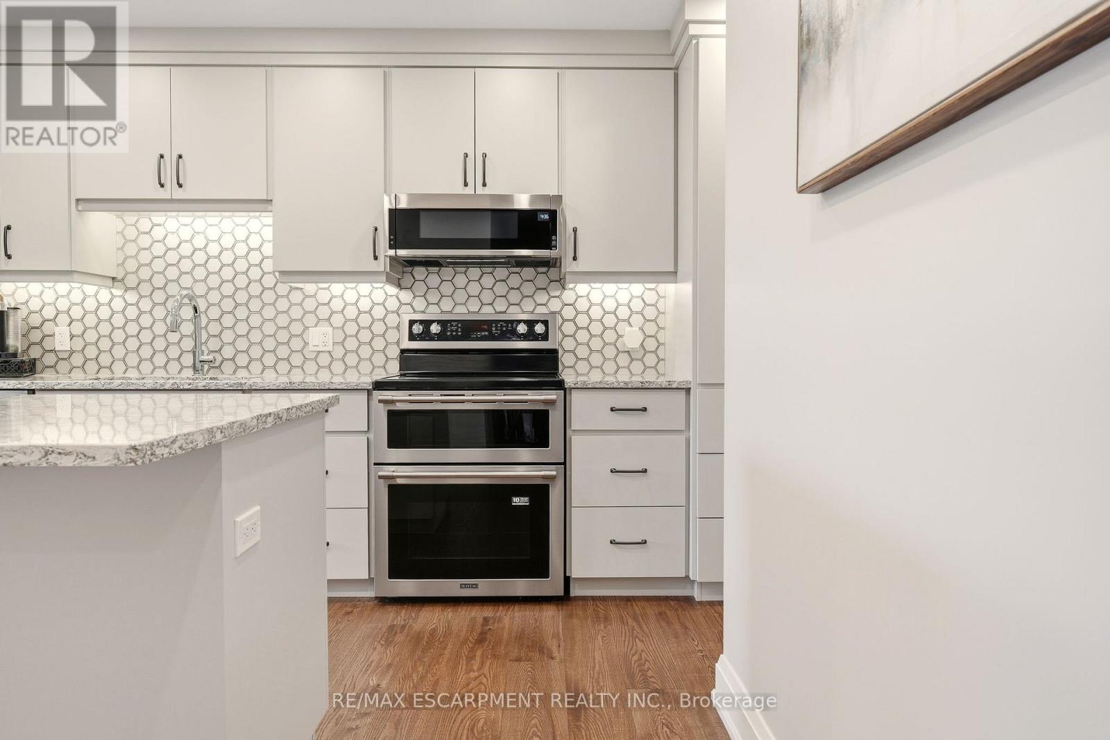 1354 No 1 Side Road N, Burlington, Ontario  L7P 0R9 - Photo 24 - W12876610