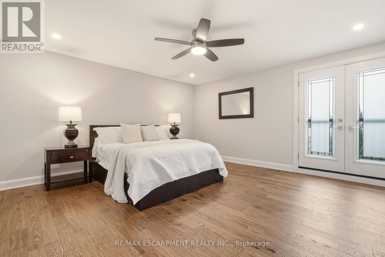 1354 No 1 Side Road N, Burlington, Ontario  L7P 0R9 - Photo 37 - W12876610