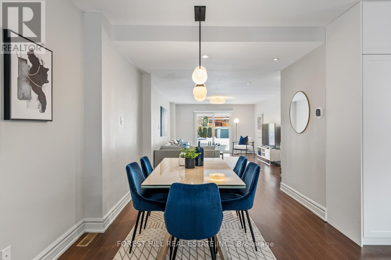 623 Harvie Avenue, Toronto, Ontario  M6E 4M4 - Photo 6 - W12876616