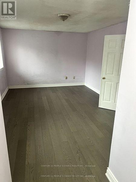 Upper - 29 Hollowgrove Boulevard, Brampton, Ontario  L6P 1B1 - Photo 9 - W12876684