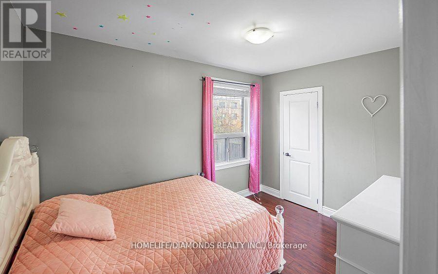 Upper - 16 Brisco Street, Brampton, Ontario  L6V 1W8 - Photo 11 - W12876692