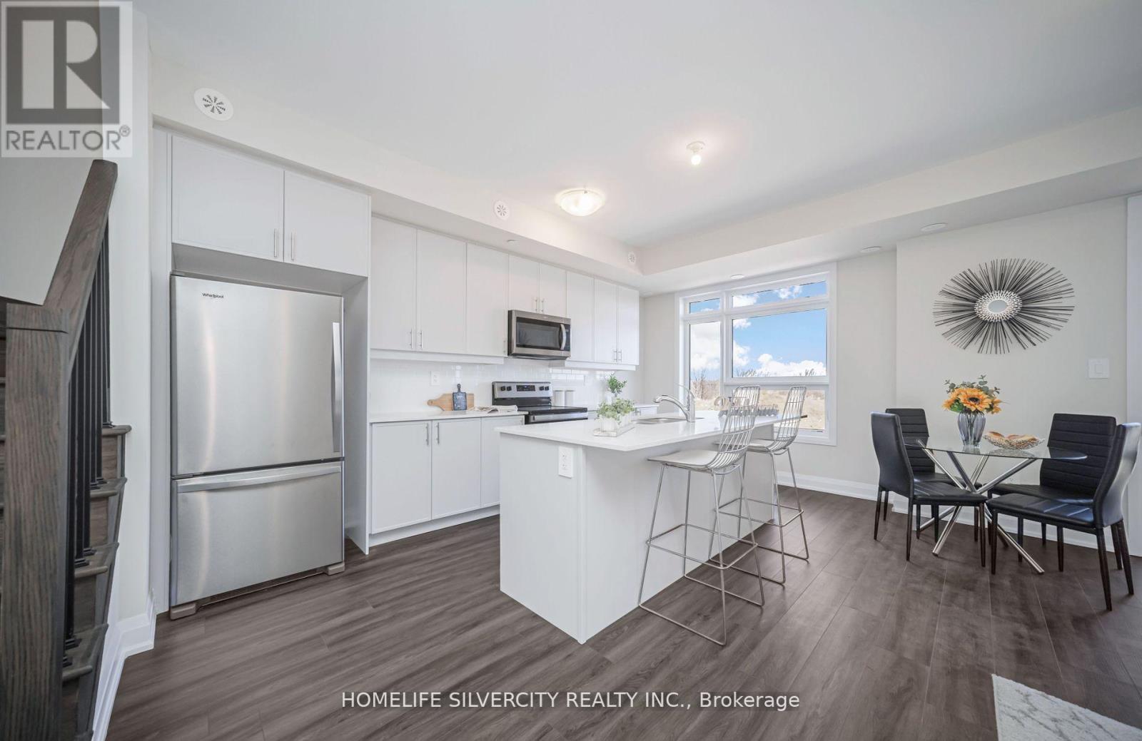 109 - 1577 Rose Way, Milton (Cb Cobban), Ontario  L9E 1N4 - Photo 7 - W12876738