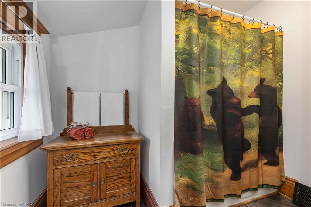 343 Gillard Street, Wallaceburg, Ontario  N8A 1N5 - Photo 23 - 40805656