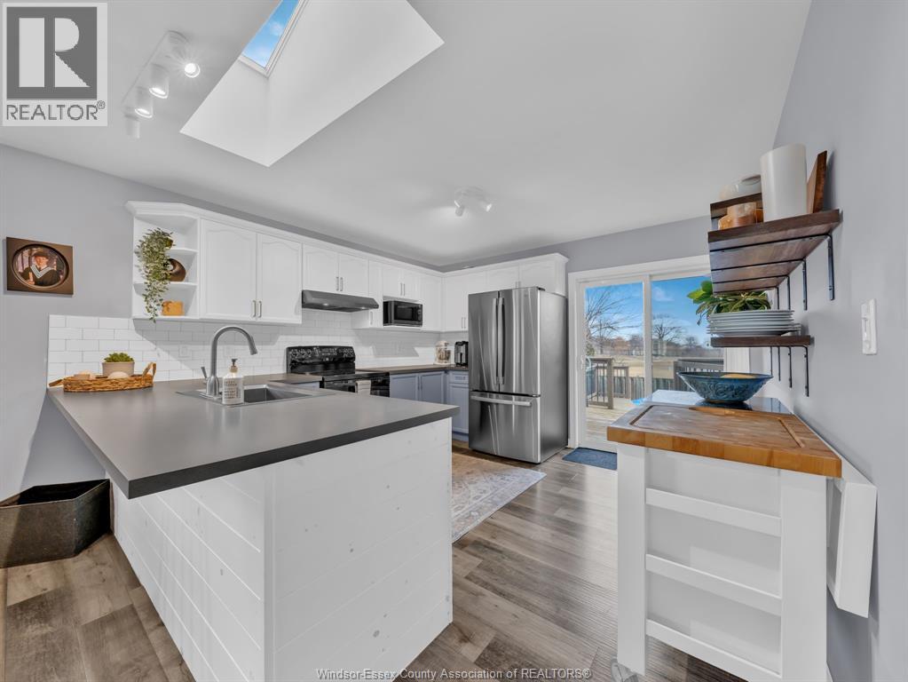 572 Pettypiece Drive, Amherstburg, Ontario  N9V 4C9 - Photo 8 - 26004902