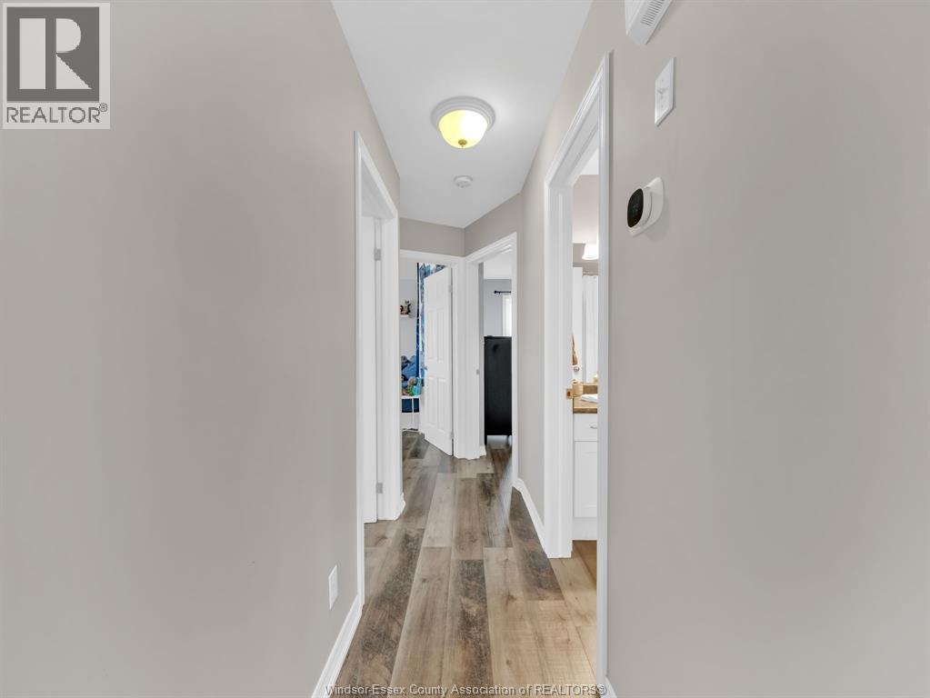 572 Pettypiece Drive, Amherstburg, Ontario  N9V 4C9 - Photo 10 - 26004902