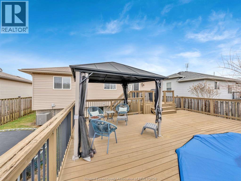 572 Pettypiece Drive, Amherstburg, Ontario  N9V 4C9 - Photo 35 - 26004902