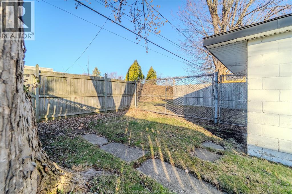 2189 Parent Avenue, Windsor, Ontario  N8W 2E2 - Photo 26 - 26005222