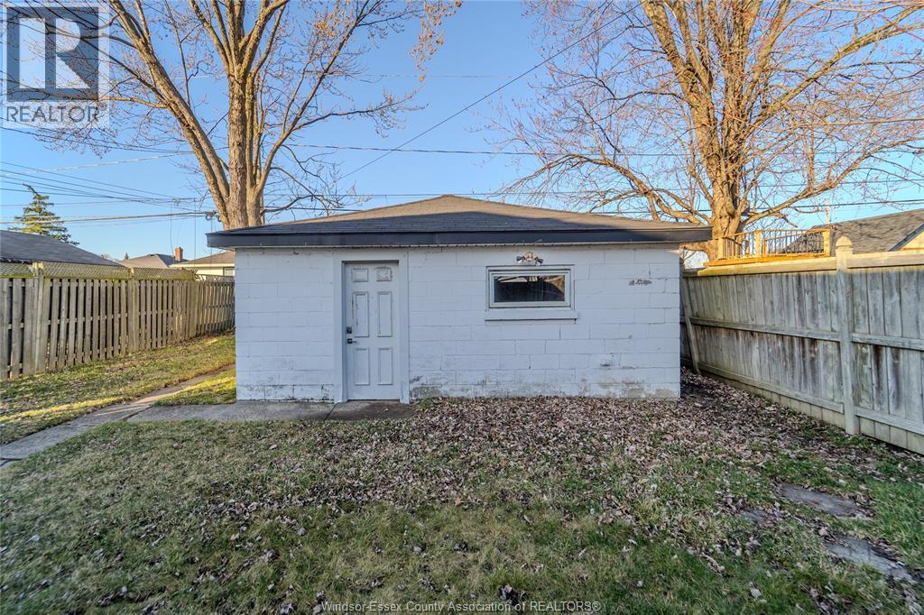 2189 Parent Avenue, Windsor, Ontario  N8W 2E2 - Photo 25 - 26005222