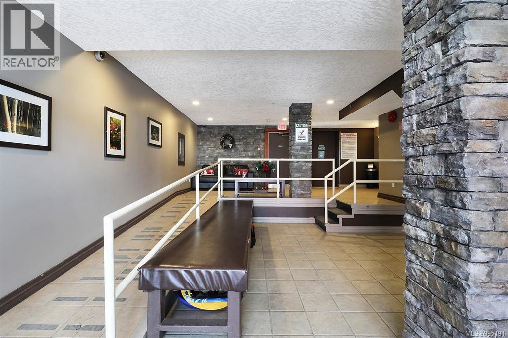 506 1201 Henry Rd, Courtenay, British Columbia  V9J 1L0 - Photo 27 - 995191