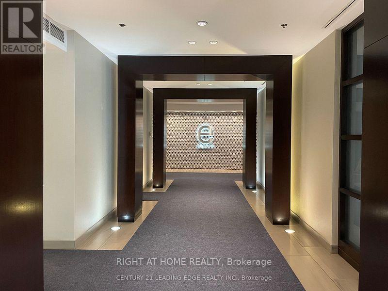 2207 - 38 Lee Centre Drive, Toronto, Ontario  M1H 3J7 - Photo 8 - E12851032