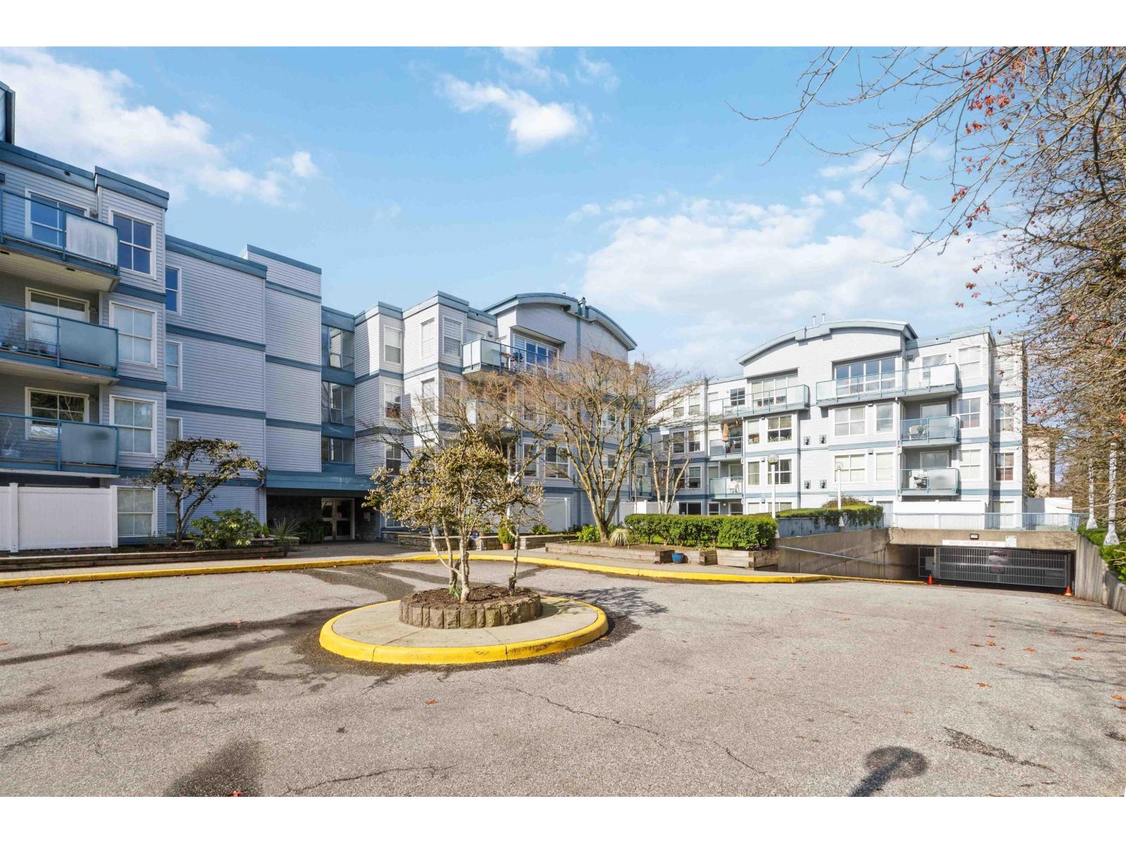 204 14885 100 Avenue, Surrey, British Columbia  V3R 0W1 - Photo 1 - R3098813