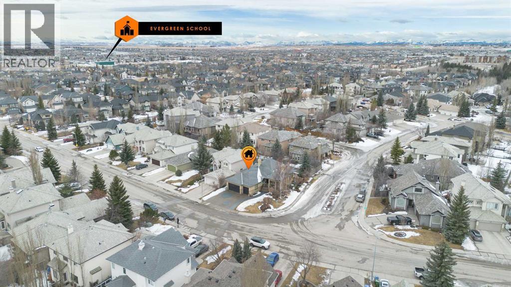 1742 Evergreen Drive Sw, Calgary, Alberta  t2y 3t8 - Photo 5 - A2290417