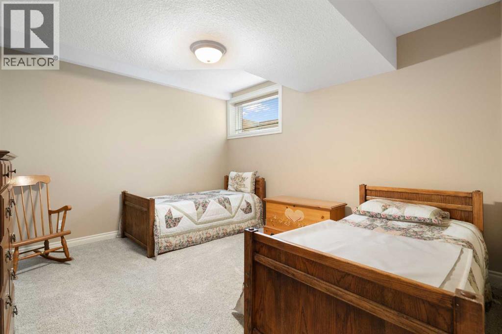 1742 Evergreen Drive Sw, Calgary, Alberta  t2y 3t8 - Photo 41 - A2290417