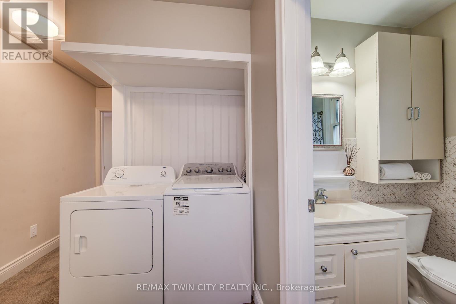 483 Ephraim Street, Waterloo, Ontario  N2B 2C5 - Photo 27 - X12876594