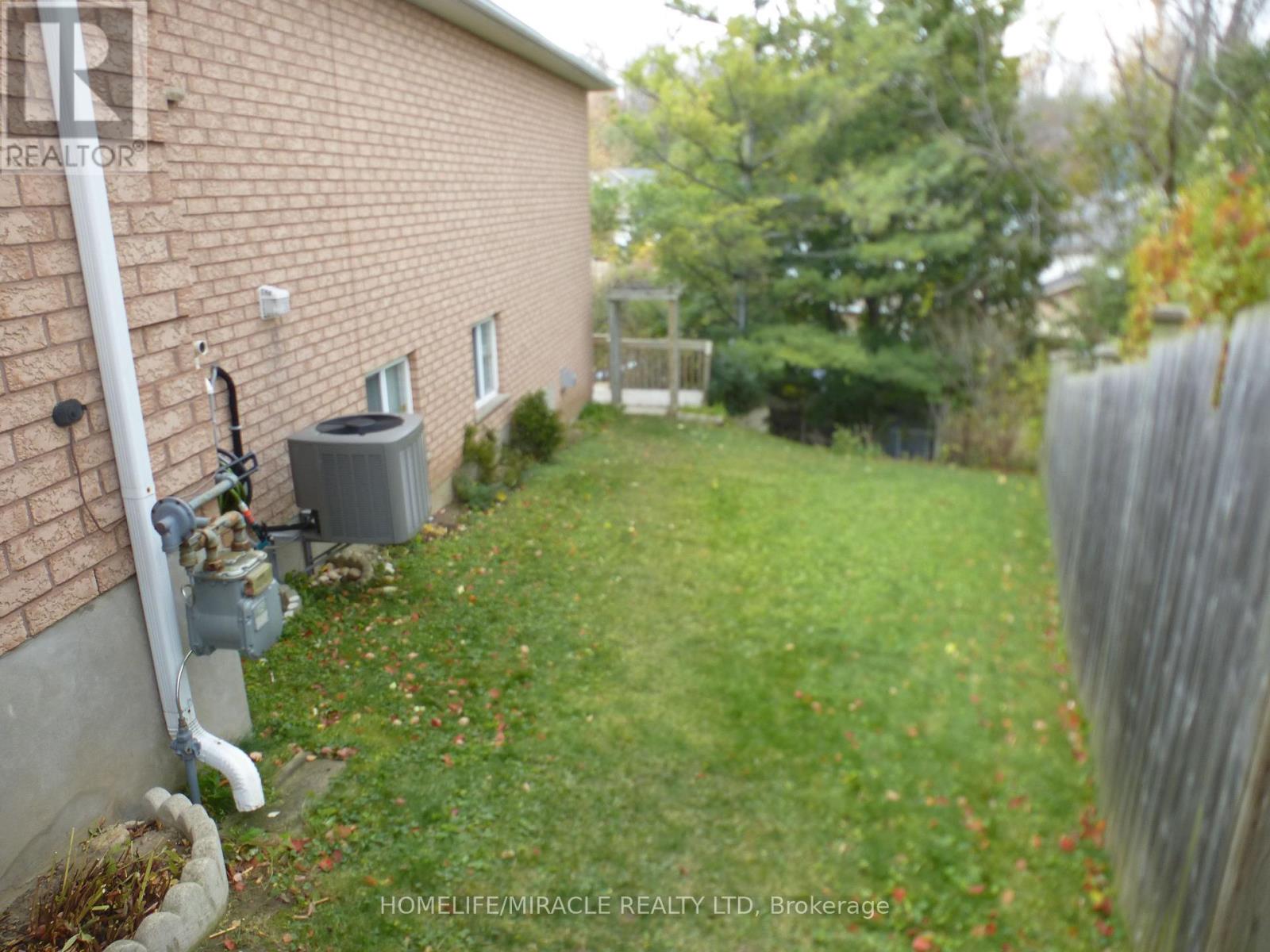 114 Glencliffe Court, Kitchener, Ontario  N2B 3X1 - Photo 38 - X12876612