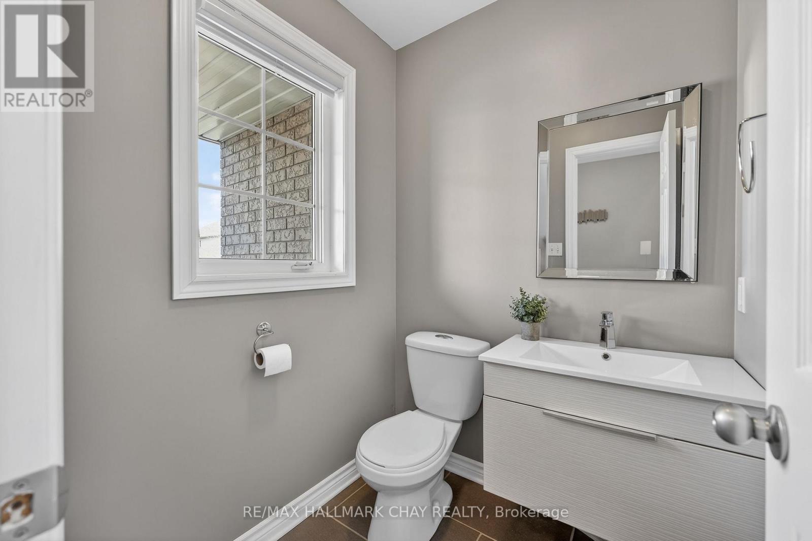 160 Mcbride Drive, St. Catharines, Ontario  L2S 4E3 - Photo 15 - X12876626