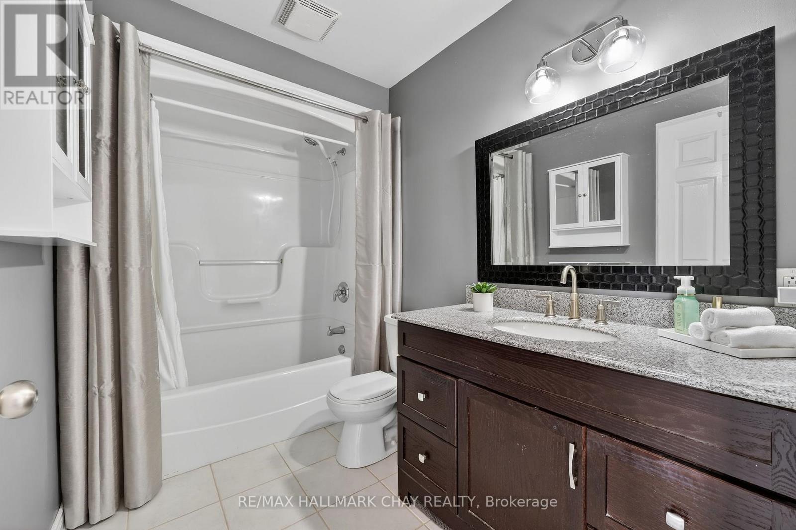 160 Mcbride Drive, St. Catharines, Ontario  L2S 4E3 - Photo 24 - X12876626