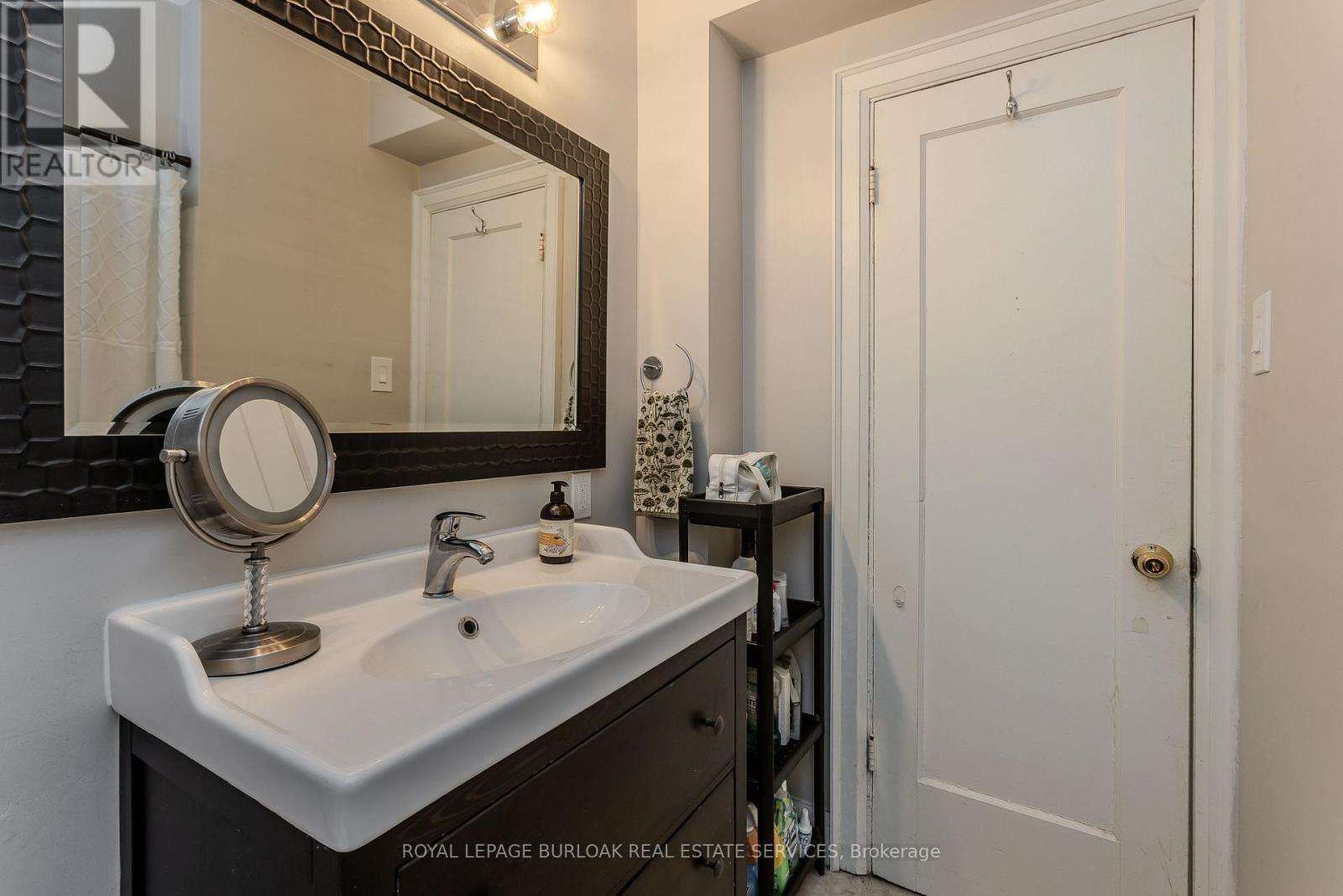 34 Hollywood Street N, Hamilton, Ontario  L8S 3K6 - Photo 13 - X12876658