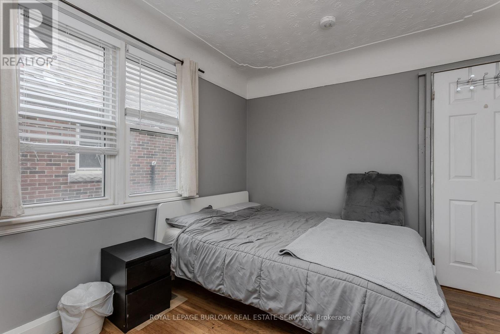 34 Hollywood Street N, Hamilton, Ontario  L8S 3K6 - Photo 15 - X12876658