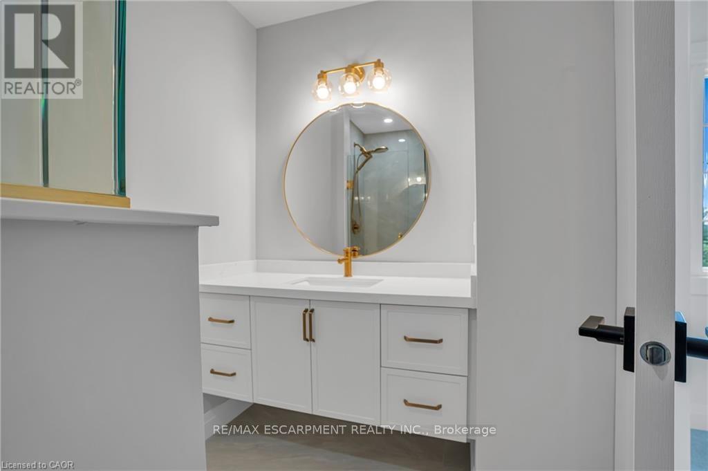 382a Southcote Road, Hamilton, Ontario  L9G 2W3 - Photo 30 - X12876678