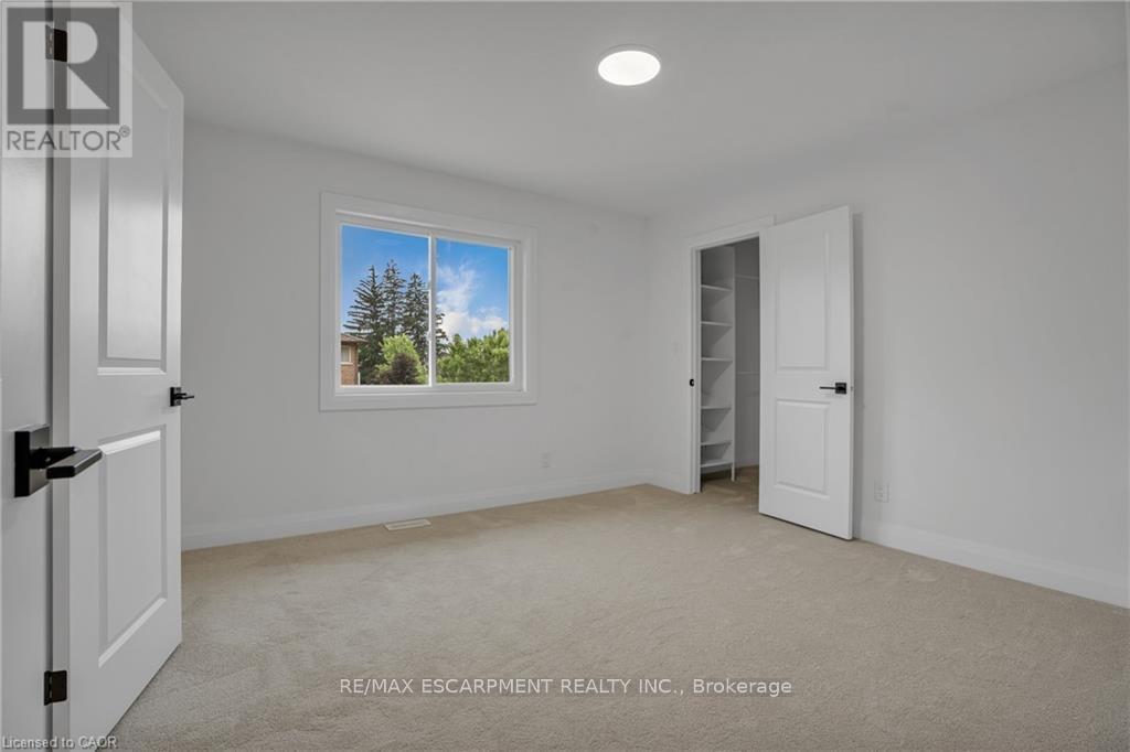 382a Southcote Road, Hamilton, Ontario  L9G 2W3 - Photo 34 - X12876678